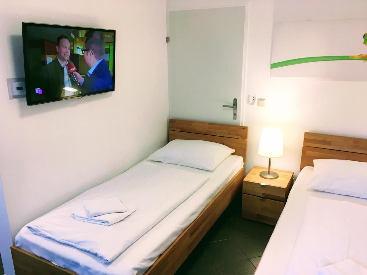 Ajo Garden Terrace Studio Apartments - Self-Check-In Wiedeń Zewnętrze zdjęcie